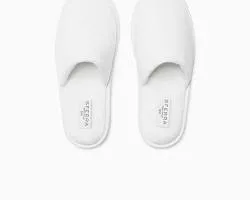 Escarra Signature Plush Slippers (Bulk) (One Size Fits Most)